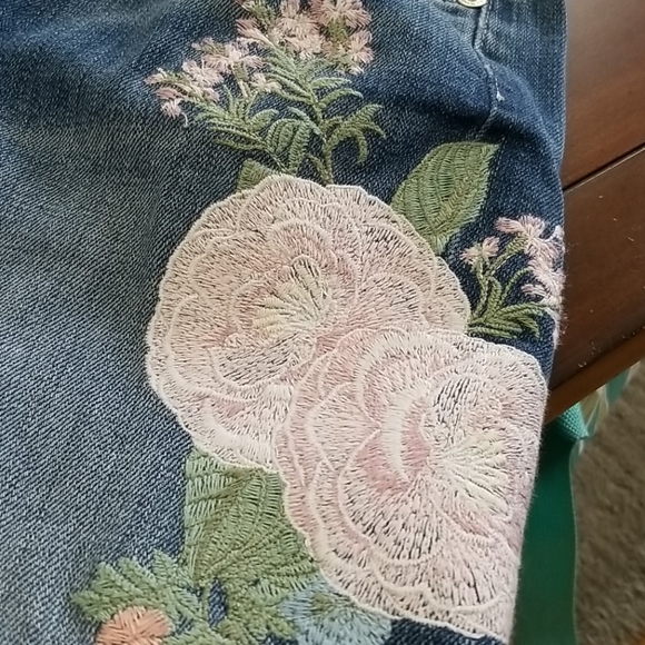 🌺 7 FOR ALL MANKIND JEANS - Picture 2 of 16